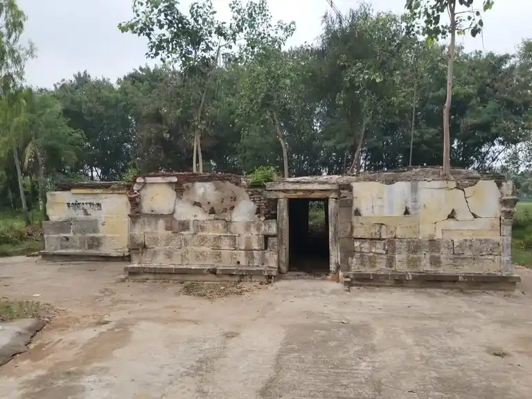 Arulmigu Thiruthaleeswarar Temple, Anpoondi - 632114 அருள்மிகு திருத்தாளீஸ்வரர் திருக்கோயில், அன்பூண்டி - 632114, Vellore - Ancient Temple Architecture and History Image 5