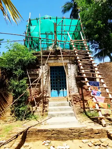 Arulmigu Thiruvadhi Venugopalar Temple, Thiruvaiyaru - 613204 அருள்மிகு திருவாதிவேணுகோபாலர் திருக்கோயில், Thiruvaiyaru - 613204, Thanjavur - Ancient Temple Architecture and History Image 3