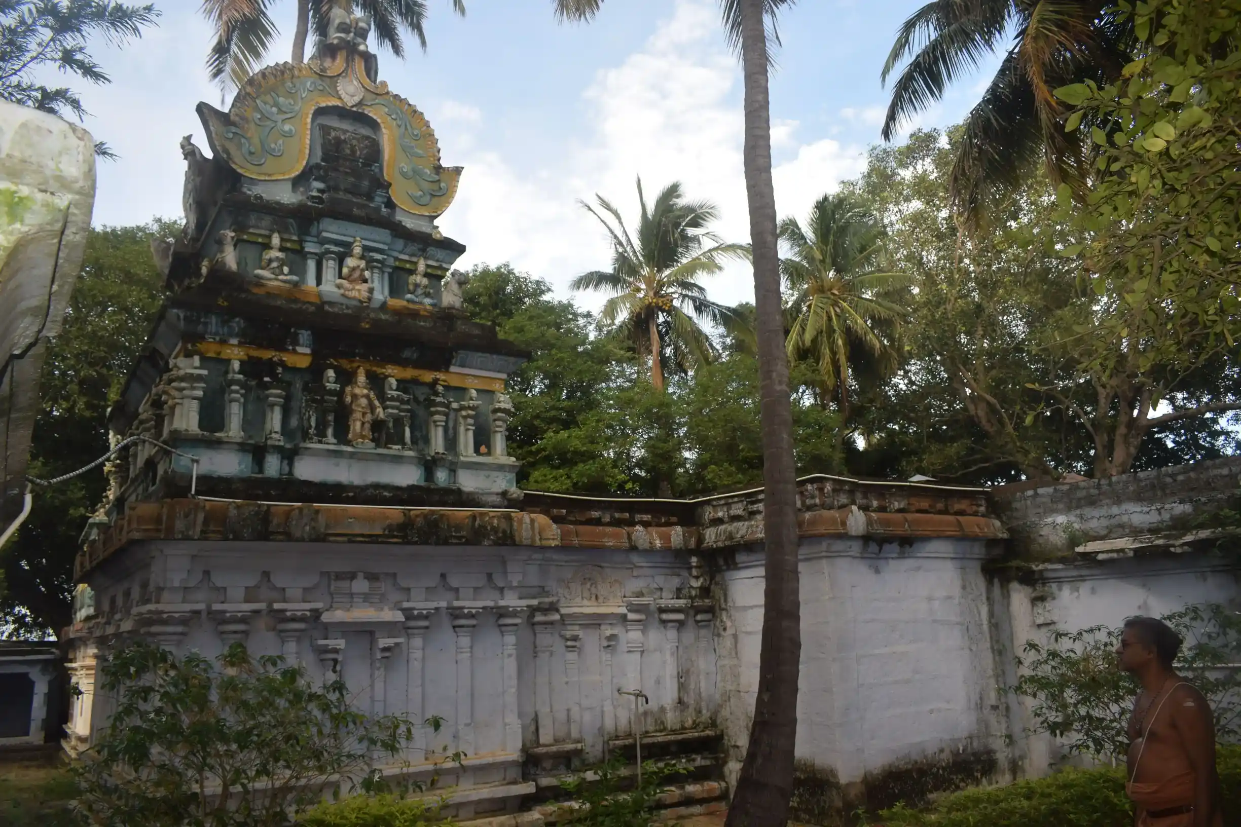 Arulmigu Thiruvaleesvara Temple, Keelapavoor - 627816 அருள்மிகு திருவாலீஸ்வரர் திருக்கோயில், கீழப்பாவூர் - 627816, Tenkasi - Ancient Temple Architecture and History Image 2