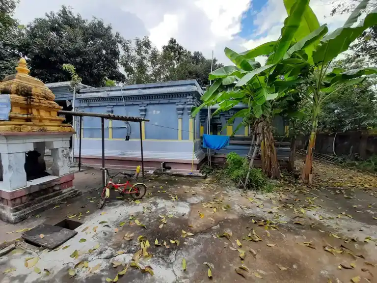 Arulmigu Thiruvaleeswarar Temple, Natham - 601204 அருள்மிகு திருவாலீஸ்வரர் திருக்கோயில், நத்தம் - 601204, Tiruvallur - Ancient Temple Architecture and History Image 3