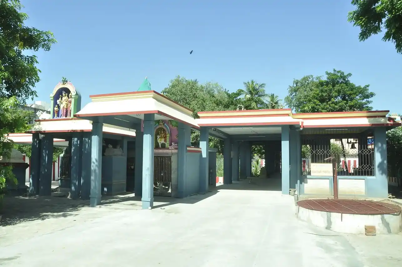 Arulmigu Thiruvalluvar Temple, Mylapore, Chennai - 600004 அருள்மிகு திருவள்ளுவர் கோயில், மயிலாப்பூர், சென்னை - 600004, Chennai - Ancient Temple Architecture and History Image 2