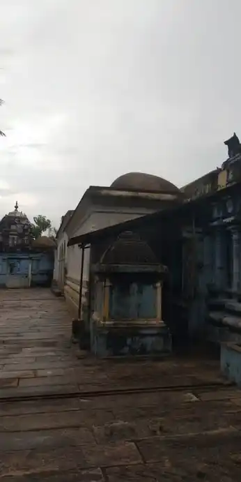 Arulmigu Thiruvanatheshwarar Thiruloganathar Temple, Erumputhalai - 613504 அருள்மிகு திருவனந்திஸ்வரர் திருக்கோயில், Erumputhalai - 613504, Thanjavur - Ancient Temple Architecture and History Image 3