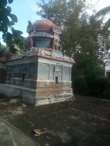 Arulmigu Thiruvaneswarar And Lakshmi Narayana Perumal Temple, Renganathapuram - 613104 அருள்மிகு திருவானேஸ்வரர் மற்றும் லெட்சுமிநாராயணபெருமாள் திருக்கோயில், Renganathapuram - 613104, Thanjavur - Ancient Temple Architecture and History Image 4