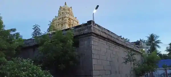 Arulmigu Thiruvareswarar Temple, Sadhurangapattinam - 603102 அருள்மிகு திருவரேஸ்வரர் சுவாமி திருக்கோயில், சதுரங்கப்பட்டினம் - 603102, Chengalpattu - Ancient Temple Architecture and History Image 4