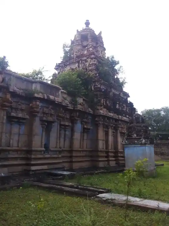 Arulmigu Thiruvarut Kaleeswarar Temple, Thirukkalampur - 622403 அருள்மிகு திருவருட்காளீஸ்வரர் திருக்கோயில், Thirukkalampur - 622403, Pudukkottai - Ancient Temple Architecture and History Image 4