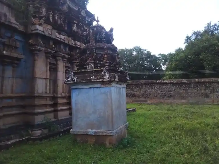 Arulmigu Thiruvarut Kaleeswarar Temple, Thirukkalampur - 622403 அருள்மிகு திருவருட்காளீஸ்வரர் திருக்கோயில், Thirukkalampur - 622403, Pudukkottai - Ancient Temple Architecture and History Image 5