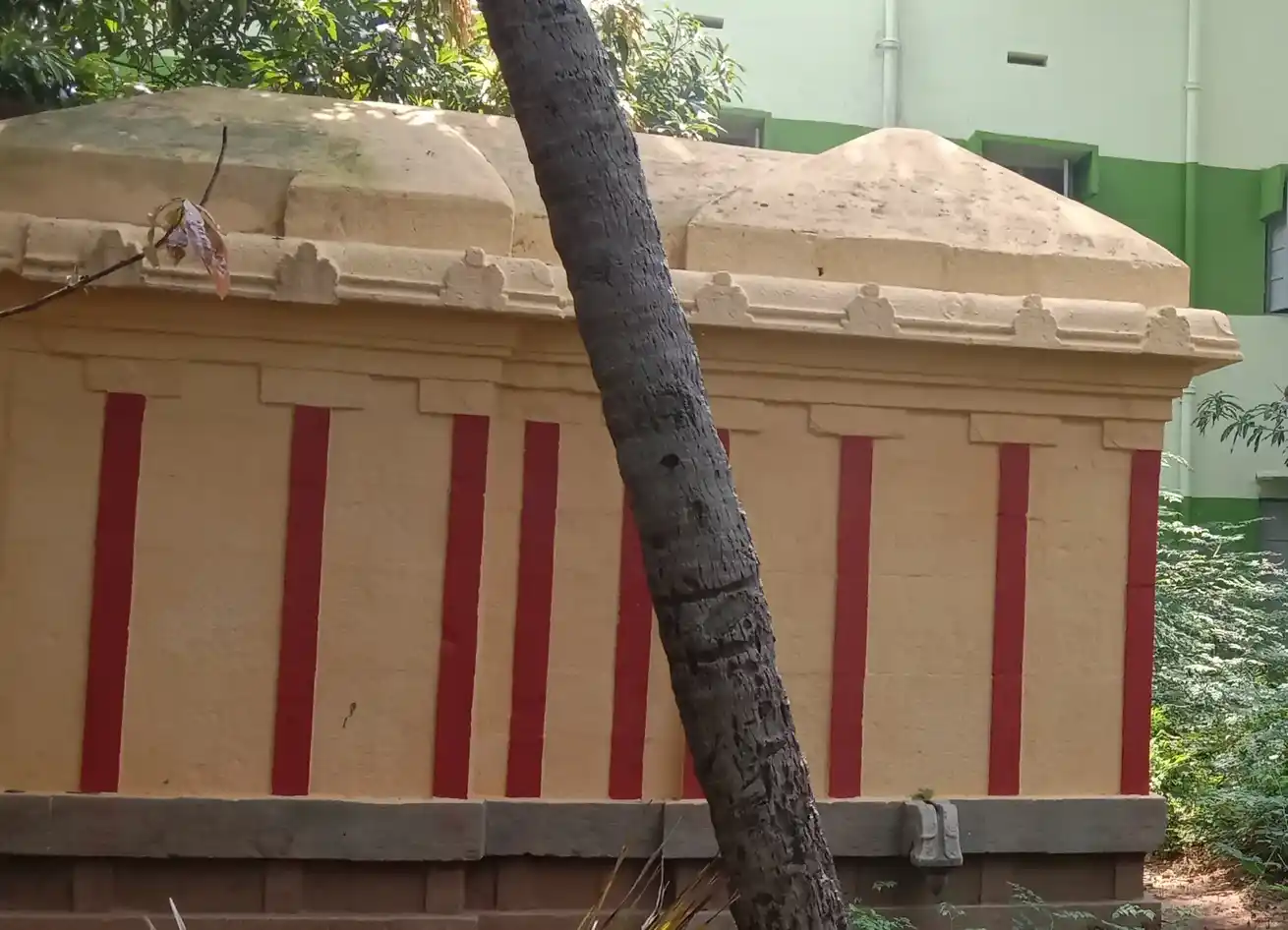 Arulmigu Thiruvasal Ravi Vinnayakar Temple, Parakai - 629601