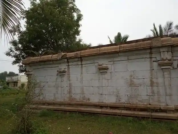Arulmigu Thiruvathinamudayar Temple, Sempattur - 622507 அருள்மிகு திருவாதினமுடையார் திருக்கோயில், செம்பாட்டூர் - 622507, Pudukkottai - Ancient Temple Architecture and History Image 3