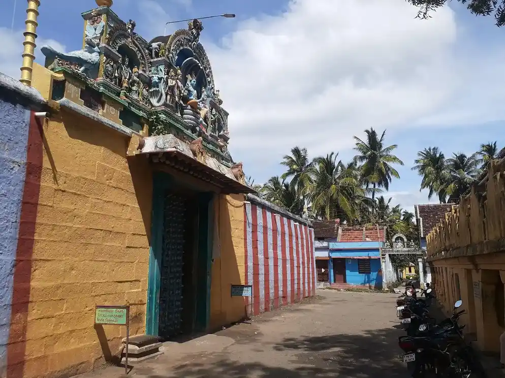 Arulmigu Thiruvazhi Marban Temple, Thiruppathisaram - 629901 Arulmigu Thiruvazhi Marban Temple, Thiruppathisaram - 629901, Kanyakumari - Ancient Temple Architecture and History Image 2