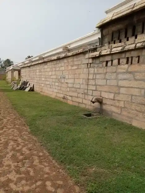 Arulmigu Thiruvazhutheeswarar Temple, Earvadi - 627103 அருள்மிகு திருவழுதீஸ்வரர் திருக்கோயில், ஏர்வாடி - 627103, Tirunelveli - Ancient Temple Architecture and History Image 3