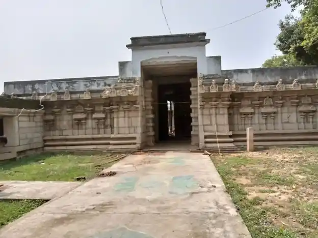 Arulmigu Thiruvazhutheeswarar Temple, Earvadi - 627103 அருள்மிகு திருவழுதீஸ்வரர் திருக்கோயில், ஏர்வாடி - 627103, Tirunelveli - Ancient Temple Architecture and History Image 5