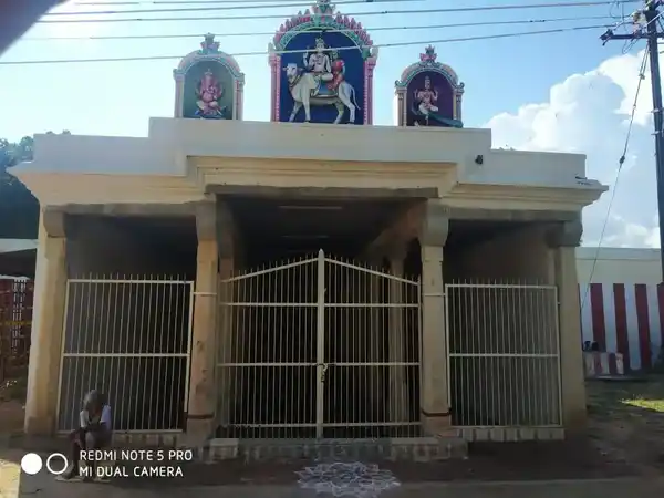 Arulmigu Thiruvazhutheeswarar Temple, Perunkulam - 628752 அருள்மிகு திருவழுதீஸ்வரர் திருக்கோயில், Perunkulam - 628752, Thoothukudi - Ancient Temple Architecture and History Image 2