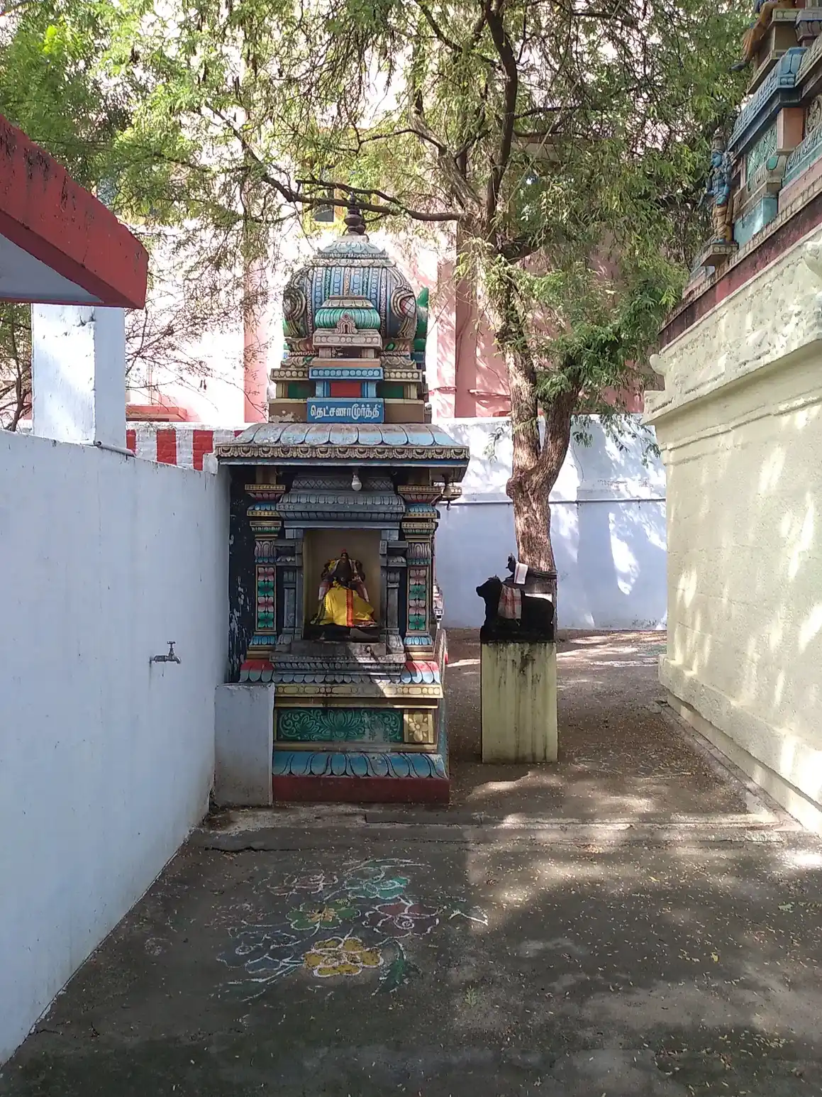 Arulmigu Thiruveethikonda Iyanar Temple, Sivakasi, Sivakasi - 626123 அருள்மிகு திருவீதிகொண்ட அய்யனார் திருக்கோயில், சிவகாசி, சிவகாசி நகர் - 626123, Virudhunagar - Ancient Temple Architecture and History Image 7