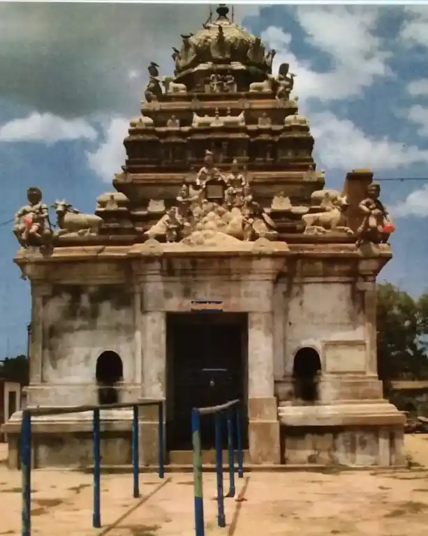Arulmigu Thiruvelleswarar Temple, Thiruvellavoyil - 601203 அருள்மிகு திருவெள்ளீஸ்வரர் திருக்கோயில், திருவெள்ளவாயில் - 601203, Tiruvallur - Ancient Temple Architecture and History Image 2