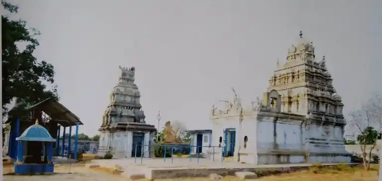 Arulmigu Thiruvelleswarar Temple, Thiruvellavoyil - 601203 அருள்மிகு திருவெள்ளீஸ்வரர் திருக்கோயில், திருவெள்ளவாயில் - 601203, Tiruvallur - Ancient Temple Architecture and History Image 3
