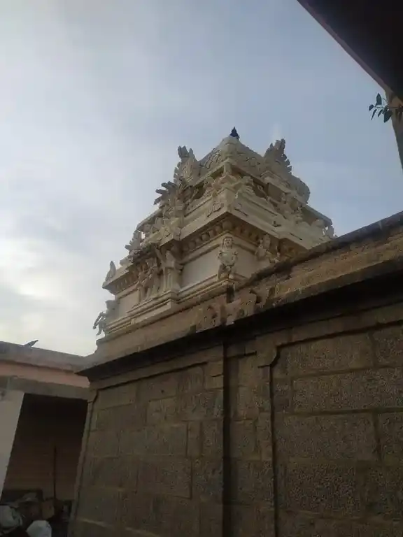 Arulmigu Thiruvengadamudaiyar Temple, Rettiyar Patti, Palayamkottai - 627007 அருள்மிகு திருவேங்கடமுடையான் திருக்கோயில், Rettiyar Patti, Palayamkottai - 627007, Tirunelveli - Ancient Temple Architecture and History Image 4