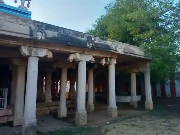 Arulmigu Thiruvengadathappar Temple, Kilpidagai Appankovil - 628601 அருள்மிகு திருவேங்கடத்தப்பர் திருக்கோயில் அப்பங்கோயில், கீழ்பிடாகை அப்பன்கோவில், கீழ்ப்பிடாகை அப்பன்கோவில் - 628601, Thoothukudi - Ancient Temple Architecture and History Image 2