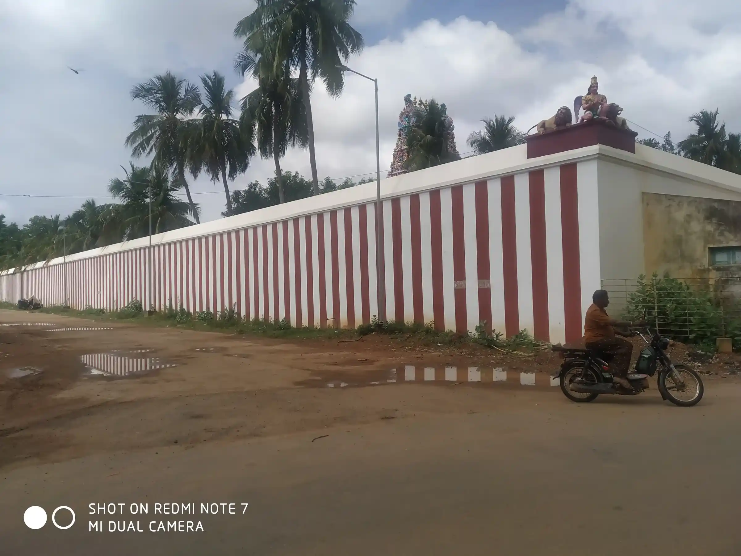 Arulmigu Thiruvengatamudayan Temple, Ariyakkudi - 630202 Temple