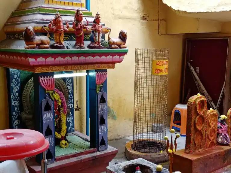 Arulmigu Thiruvenkadamudayan Bajanai Temple, Vellore - 632004 அருள்மிகு திருவேங்கடமுடையான் பஜனை திருக்கோயில், வேலூர் - 632004, Vellore - Ancient Temple Architecture and History Image 3