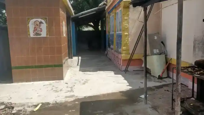 Arulmigu Thiruvenkadaperumal Temple, Usilampatti - 625532 அருள்மிகு திருவேங்கடப் பெருமாள் திருக்கோயில், உசிலம்பட்டி - 625532, Madurai - Ancient Temple Architecture and History Image 3