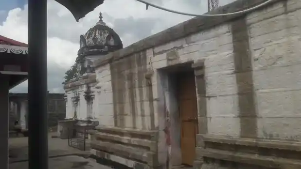 Arulmigu Thiruveswarar Temple, Singalandapuram - 637412 அருள்மிகு திருவேஸ்வரர் திருக்கோயில், Singalandapuram - 637412, Namakkal - Ancient Temple Architecture and History Image 2