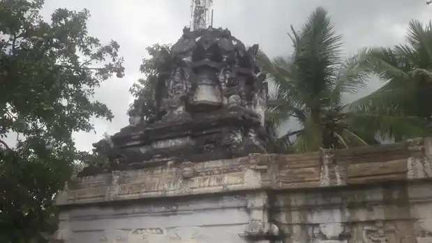 Arulmigu Thiruveswarar Temple, Singalandapuram - 637412 அருள்மிகு திருவேஸ்வரர் திருக்கோயில், Singalandapuram - 637412, Namakkal - Ancient Temple Architecture and History Image 8