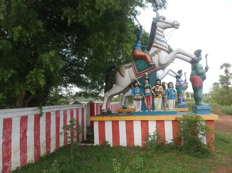 Arulmigu Thiruvettai Ayyanar Temple, Nedunkulam - 630311