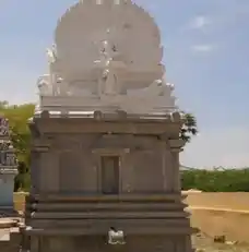 Arulmigu Thiruvettalazhiya Ayyanar Temple, Senganam - 614629 அருள்மிகு திருவேட்டழகிய அய்யனார் திருக்கோயில், Senganam - 614629, Pudukkottai - Ancient Temple Architecture and History Image 4