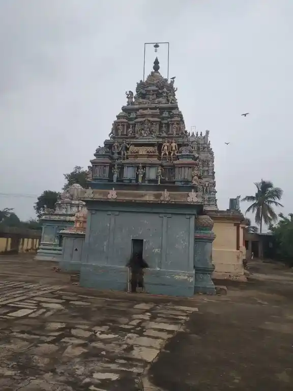 Arulmigu Thiruvilangeeswarar Temple, Okkanadu Melaiur - 614632 அருள்மிகு திருவிளங்கேஸ்வரர் திருக்கோயில், ஒக்கநாடு மேலையூர் - 614632, Thanjavur - Ancient Temple Architecture and History Image 7