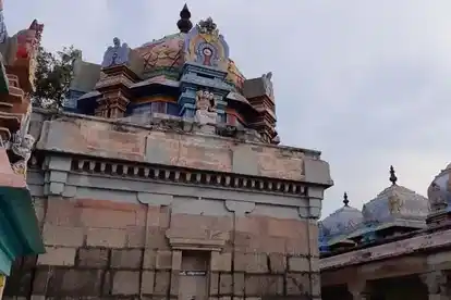 Arulmigu Thiruvlanthurai Temple, Enangudi - 609701 அருள்மிகு திரு வாலந்துறையீஸ்வரர் திருக்கோயில், Enangudi - 609701, Nagapattinam - Ancient Temple Architecture and History Image 7