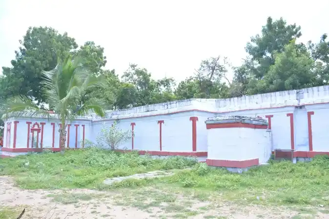 Arulmigu Thiyagaraja Perumal Temple, Mannarkottai, Mannarkottai - 626204 அருள்மிகு தியாகராஜப் பெருமாள் திருக்கோயில், மன்னார்கோட்டை, மன்னார்கோட்டை - 626204, Virudhunagar - Ancient Temple Architecture and History Image 4