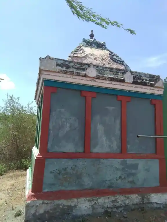 Arulmigu Thondaimandala Ayyanar Temple, Paranginallur - 611106 Temple