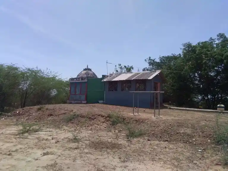 Arulmigu Thondaimandala Ayyanar Temple, Paranginallur - 611106 அருள்மிகு தொண்டமண்டல அய்யனார் திருக்கோயில், Paranginallur - 611106, Nagapattinam - Ancient Temple Architecture and History Image 3