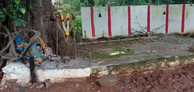 Arulmigu Thonthi Karuppanaswamy Temple, Silambakkonpatti - 625103 அருள்மிகு தொந்தி கருப்பணசுவாமி கோயில், Silambakkonpatti - 625103, Madurai - Ancient Temple Architecture and History Image 5