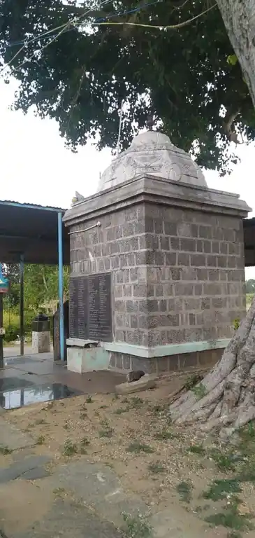 Arulmigu Thonthipilliyar Temple, Ulipuram - 636118 Temple