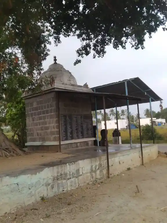 Arulmigu Thonthipilliyar Temple, Ulipuram - 636118 அருள்மிகு தொந்தி பிள்ளையார் திருக்கோயில், Ulipuram - 636118, Salem - Ancient Temple Architecture and History Image 2