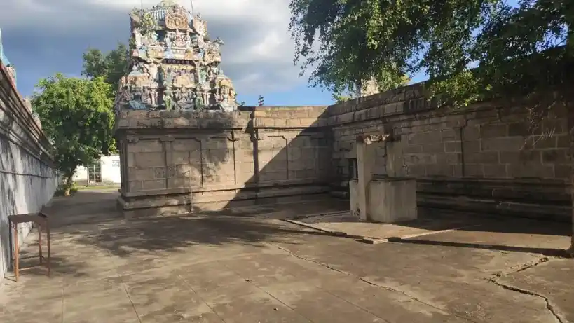 Arulmigu Thooleswarar Temple, Thiruvalathurai - 621117 அருள்மிகு சோளீஸ்வரர் மற்றும் வரதராஜப்பெருமாள் திருக்கோயில், Thiruvalathurai - 621117, Perambalur - Ancient Temple Architecture and History Image 3