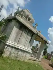 Arulmigu Thoonarudaiya Ayyanar Temple, Madumarichan - 630561 அருள்மிகு. துனாடுடைய அய்யனார் திருக்கோயில், Madumarichan - 630561, Sivagangai - Ancient Temple Architecture and History Image 2