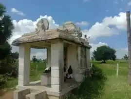 Arulmigu Thoonarudaiya Ayyanar Temple, Madumarichan - 630561 அருள்மிகு. துனாடுடைய அய்யனார் திருக்கோயில், Madumarichan - 630561, Sivagangai - Ancient Temple Architecture and History Image 3