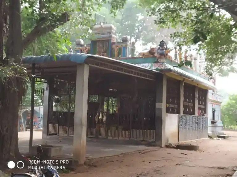 Arulmigu Thoppaiamman Temple, Forest Area, Pandravedu - 631303 அருள்மிகு தொப்பையம்மன் திருக்கோயில், Forest Area, Pandravedu - 631303, Tiruvallur - Ancient Temple Architecture and History Image 3