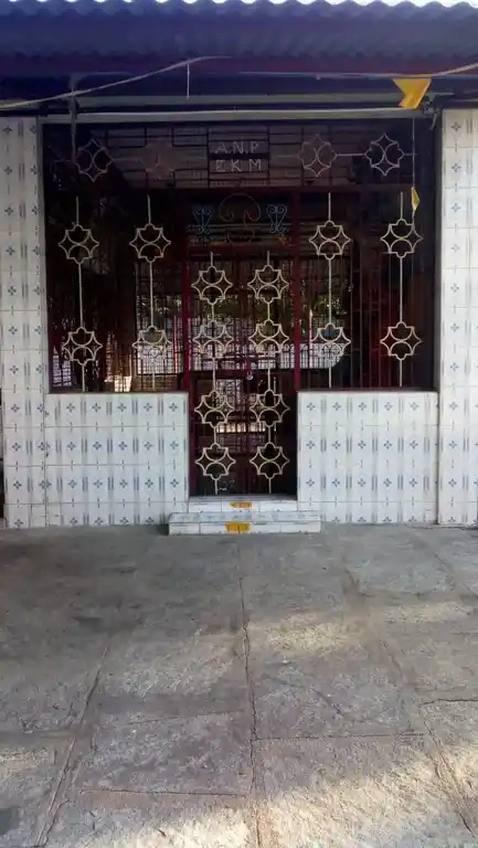 Arulmigu Thoppalamman, Vellathuramman Temple, School Oppside, Vellathur - 631303 அருள்மிகு தோப்பாளம்மன், வெள்ளத்தூரம்மன் திருக்கோயில், School Oppside, Vellathur - 631303, Tiruvallur - Ancient Temple Architecture and History Image 2