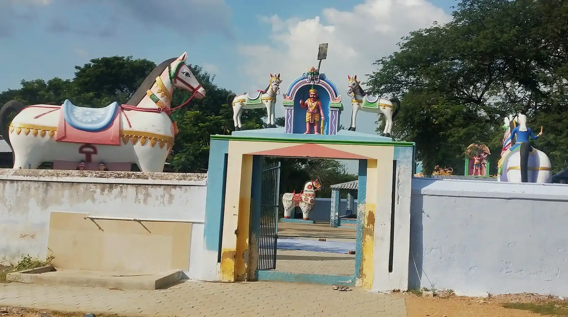 Arulmigu Thopukaruppannasamy Temple, Vaipadi, Vaipadi - 638056 Temple