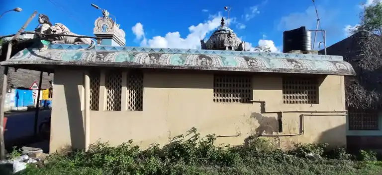 Arulmigu Thorakkudi Kaliyamman Temple, Agaramanaikal - 614713 அருள்மிகு துறைக்குடி காளியம்மன் திருக்கோயில், அகரமானைக்கால் - 614713, Thiruvarur - Ancient Temple Architecture and History Image 3