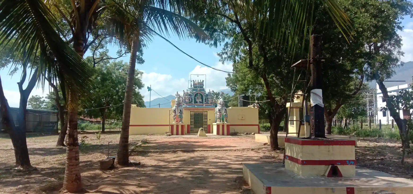 Arulmigu Thotaraya Perumal Temple, Oonjampatti - 625531 Temple