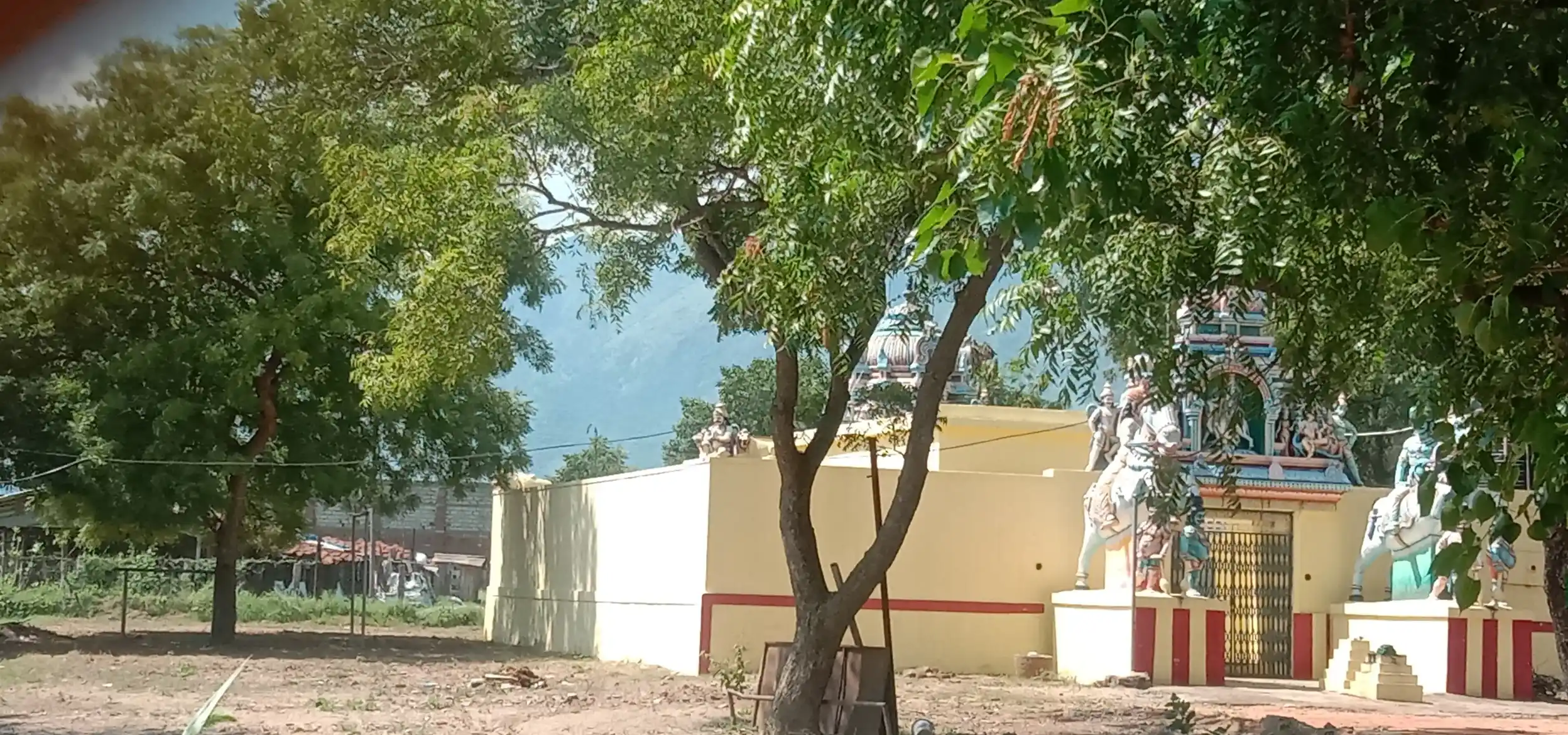 Arulmigu Thotaraya Perumal Temple, Oonjampatti - 625531 அருள்மிகு தொட்டராய பெருமாள் திருக்கோயில், ஊஞ்சாம்பட்டி - 625531, Theni - Ancient Temple Architecture and History Image 3