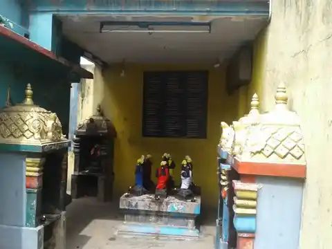 Arulmigu Thrikalagnaneshwarar Temple, Near Bus Stand, Kancheepuram - 631502 அருள்மிகு திரிகாலஞானேஸ்வரர் திருக்கோயில், Near Bus Stand, Kancheepuram - 631502, Kancheepuram - Ancient Temple Architecture and History Image 4