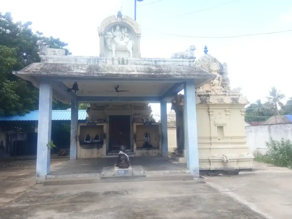 Arulmigu Thripurasundari Sametha Thiruuvaneshwarar Subramaniya Swamy Temple, Thriumandankudi - 612301