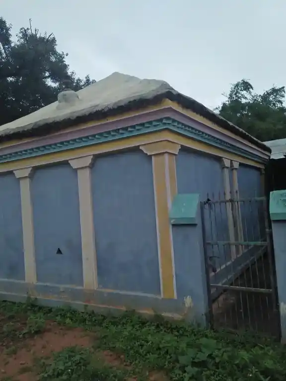 Arulmigu Throupathiamman Temple, Athanankurichi - 621719 Arulmigu Throupathiamman Temple,  - 621719, Ariyalur - Ancient Temple Architecture and History Image 4