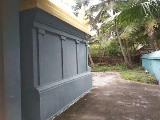 Arulmigu Throwapathiyamman Temple, Kadaperikuppam - 605502 அருள்மிகு திரௌபதியம்மன் திருக்கோயில், Kadaperikuppam - 605502, Viluppuram - Ancient Temple Architecture and History Image 2