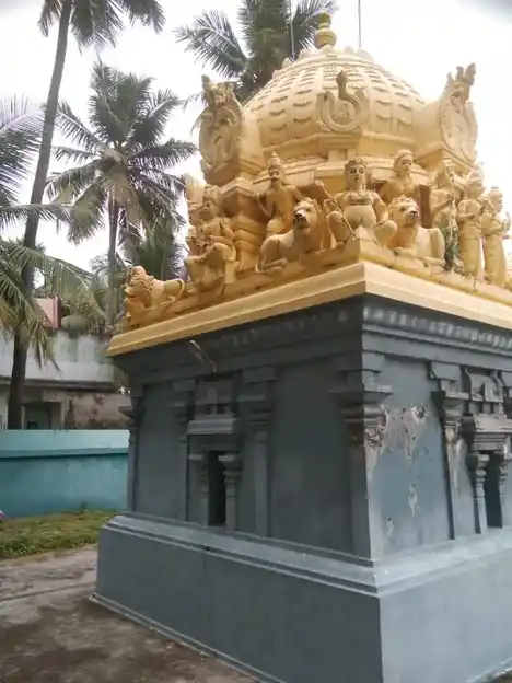 Arulmigu Throwapathiyamman Temple, Kadaperikuppam - 605502 அருள்மிகு திரௌபதியம்மன் திருக்கோயில், Kadaperikuppam - 605502, Viluppuram - Ancient Temple Architecture and History Image 3